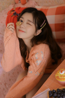 女友在摄影棚被啪